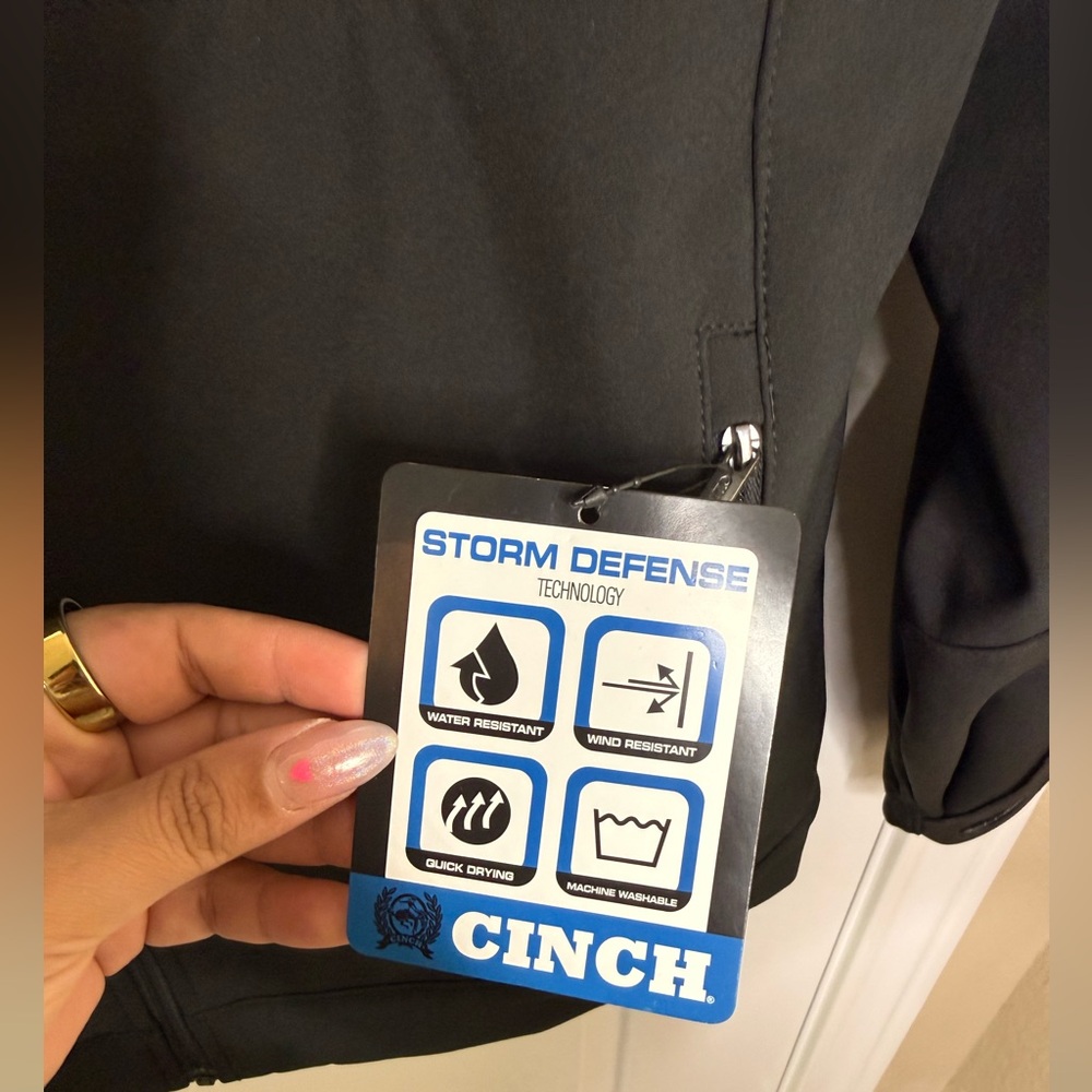 Cinch Men's Black Bonded Concealed Carry Performance Jacket - Picture 7 of 15